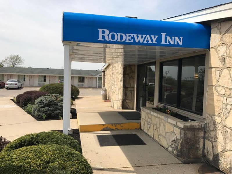 Rodeway Inn Sharonville Exterior foto